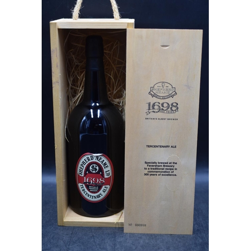 213 - Large Boxed Shepherd Neame  Tercentenary Ale