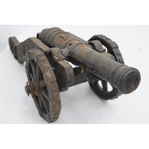 139 - Pair of Antique Heavy Cast Iron Cannon's (29