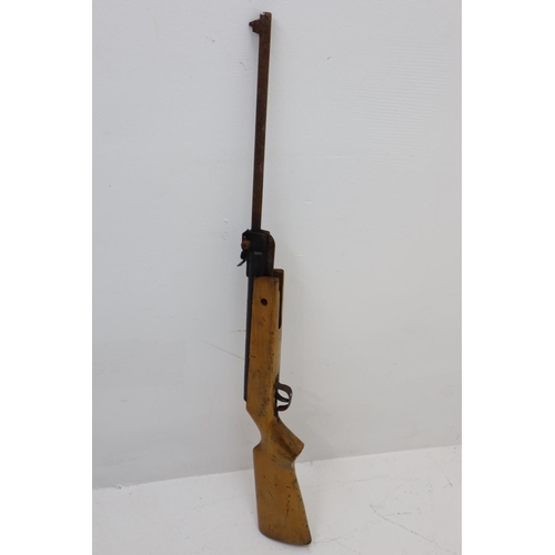 142 - Hungarian .177 Air Rifle (Does Fire)