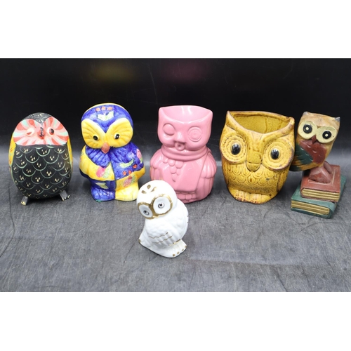 119 - Selection of 6 Owl Ornaments including Tea Light Holder and More