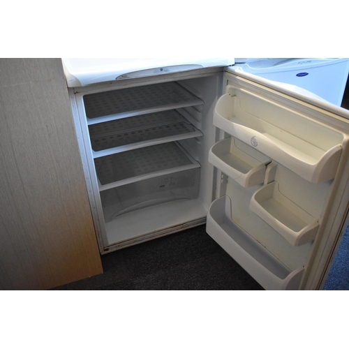 386 - Hotpoint Future Undercounter Fridge Freezer 33