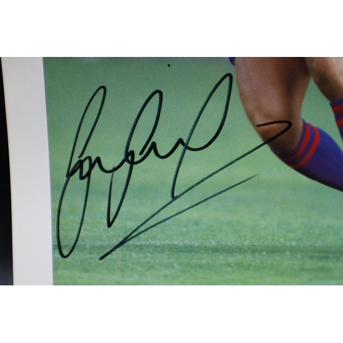 100 - Signed Gary Lineker Photograph In Barcelona Kit