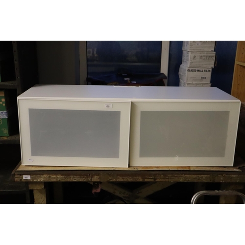 356 - White IKEA Kallax TV Wall / Floor or Table Style (no legs provided). 120x39cm This unit looks fantas... 