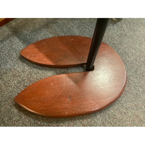 229 - An Oval Chair Side Table