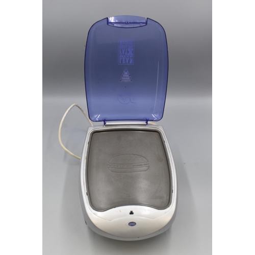 351 - George Foreman Lean Mean Fat Grilling Machine working when tested