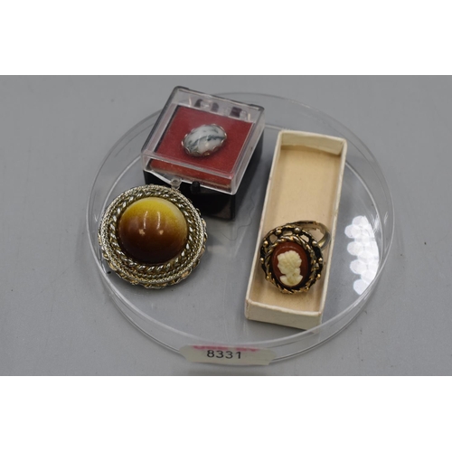 4 - Selection of Vintage Jewellery including Cameo Ring Brooch and Pin