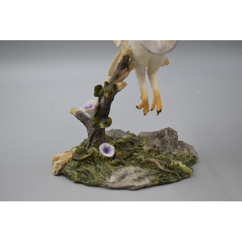 96 - Veronese Design Barn Owl Bird in Flight Sculpture 9.5