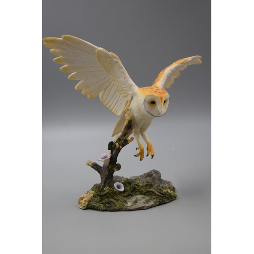 96 - Veronese Design Barn Owl Bird in Flight Sculpture 9.5