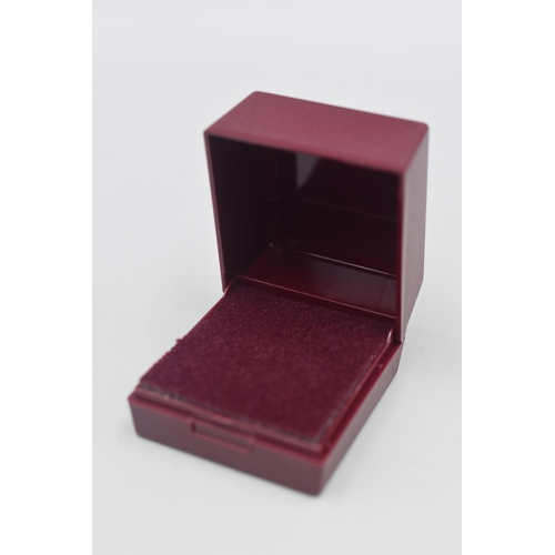 104 - Ten Ring Jewellery Box - 43mm x 46mm x 32mm