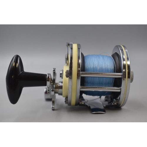 304 - Vintage Garcier Mitchell 602 AP Beach & Light Boat Multiplier Reel