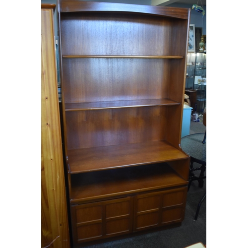 440 - Mid Century Nathan Teak Display Unit with under Cupboard Storage approx 76