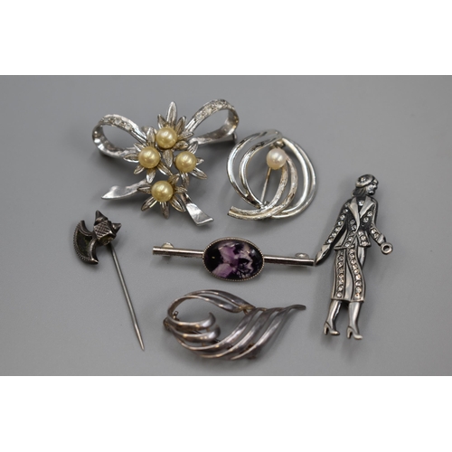 37 - Selection of Six Brooches to Include Silver