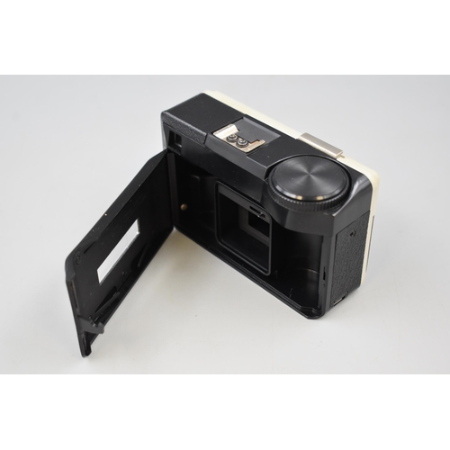 354 - A Kodak 36 Instamatic Camera, In Case.