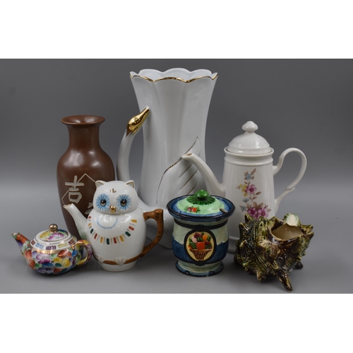 539 - Mixed Lot of Chinese Ceramics to include Vases Teapots, Shell Themed Ashtray, Condiment and Pot