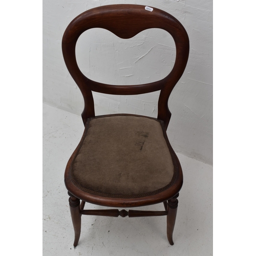 487 - A pair of Victorian balloon back chairs with beige upholstery