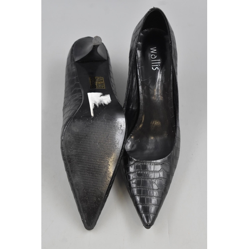 598 - Two Pairs Of Ladies Designer Shoes In Sizes 6 and 6.5, Includes Wallis and Kaleidoscope.