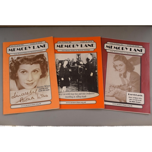 614 - A Selection Of Vintage Music Programmes (1930's/40's), And WWI Illustrated Series. Includes Collecto... 