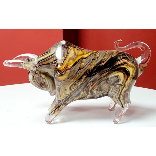 31 - Brown and Golden Murano Bull Sculpture. Measures 10 Inches In Length and Approx 6 Inches High. This ... 