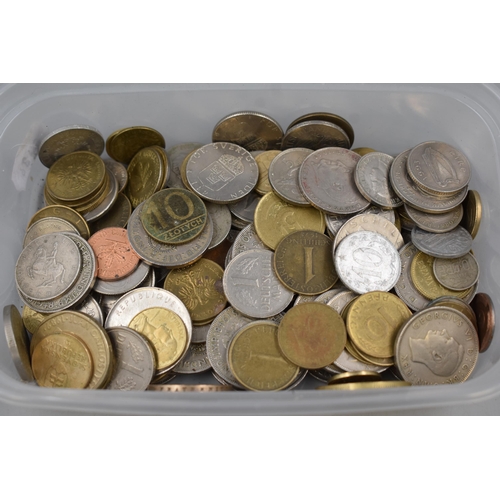 120 - A Large Selection Of Unsorted British And Worldwide Coinage. Approx 1kg.