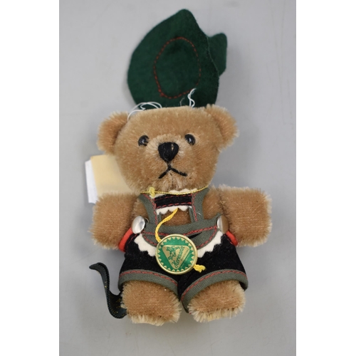 143 - Hermann Oktoberfest Pin Bear 2002