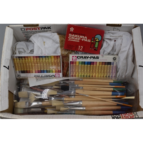 437 - Large Lot of Quality Artist Paint Brushes, and Pastels