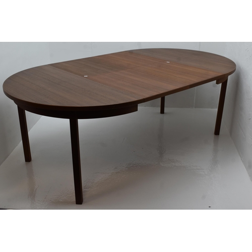 338 - Mid Century Scandanavian Heavy Circular Extending Dining Table. Approx 120 cm In Diameter Closed and... 