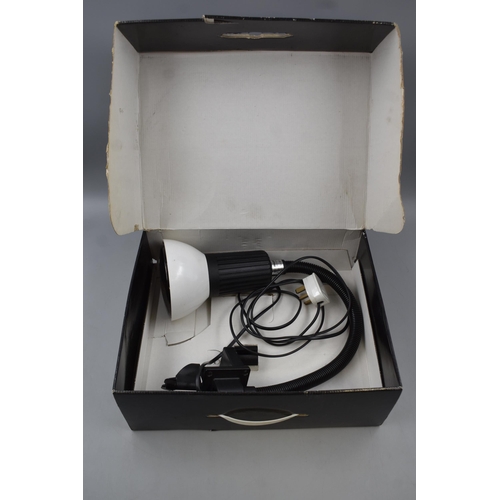 496 - Philips Infraphil Vario de Luxe HP2001 Infrared Lamp. Fully Adjustable and Working at Testing