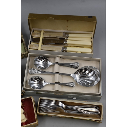 363 - Mixed Lot of Vintage Cutlery to include Silver Plate all in Original Boxes