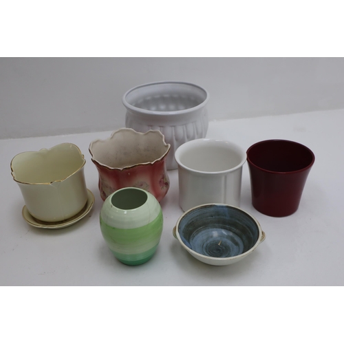 695 - A Mixed Selection of Ceramics and Glassware, To Include Planters, Glass Vase, Shelley and More.