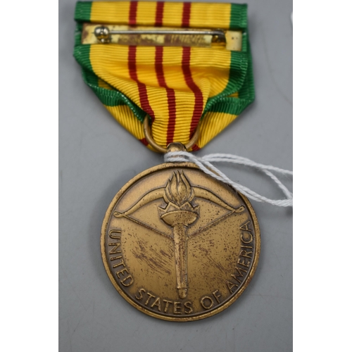 151 - USA Republic of Vietnam Service Medal with Ribbon