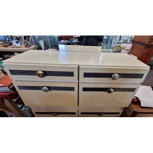 439 - Deco Style Dressing Table With Two Matching Bedside Cabinets.