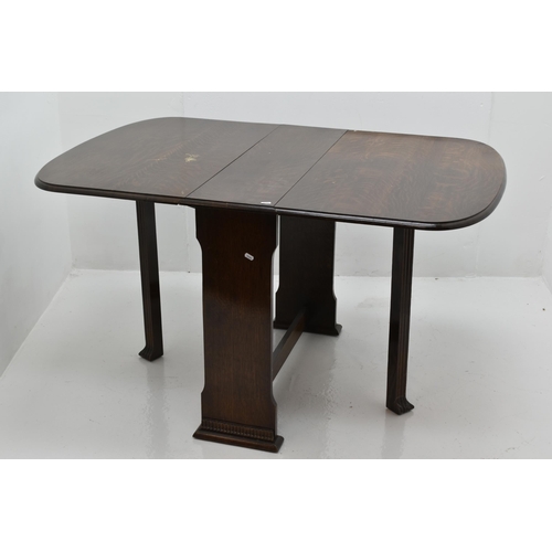 570 - Heavy Quality Oak Gate Legged Drop Leaf Table (Size Extended 51