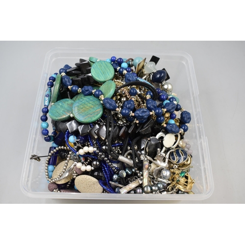 431 - A Tray Of Costume Jewellery, Approx 1.9kg.