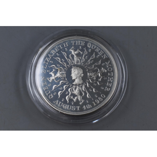 105 - A Silver Proof Queen Elizabeth 'Queen's Mother' Commemorative Crown. With Presentation Case and Cert... 