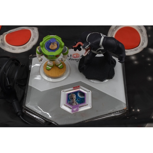 423 - Large Selection of Disney Infinity Figures with Carry Case and Disney Infinity Portal Base.