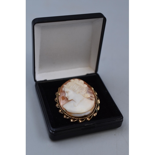 33 - Vintage Rolled Gold Cameo Brooch Complete with Safety Chain with Presentation Box