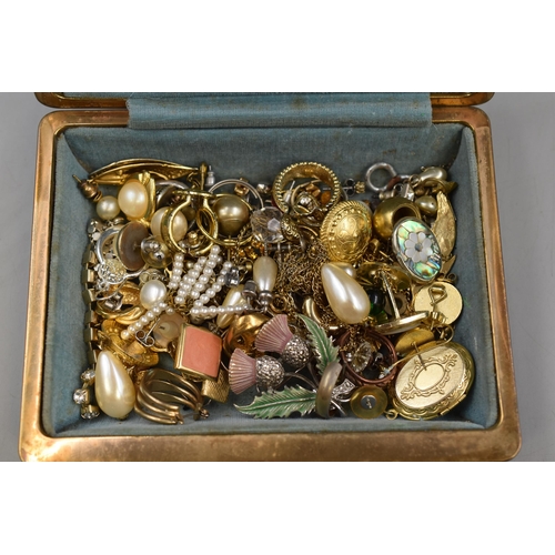 38 - Mixed Selection of unsorted Jewellery in 1950s Powder Blue box