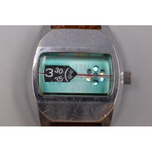 47 - ISEKI De Luxe Vintage Watch with Leather Strap