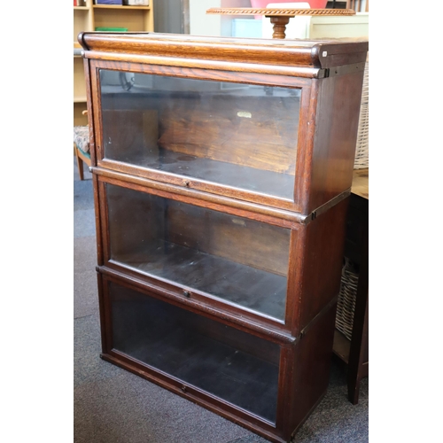 627 - Vintage Globe-Wernicke and Co of London Barristers Oak Three Tier Stacking Bookcase with up and over... 