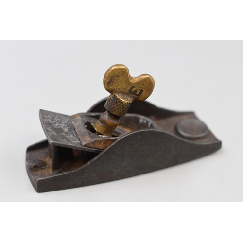 324 - Vintage Miniture Metal Wood Plane approx 3