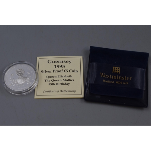 137 - Elizabeth II Queen Mother 95th Birthday £5 Silver Proof Coin Complete With Certificate