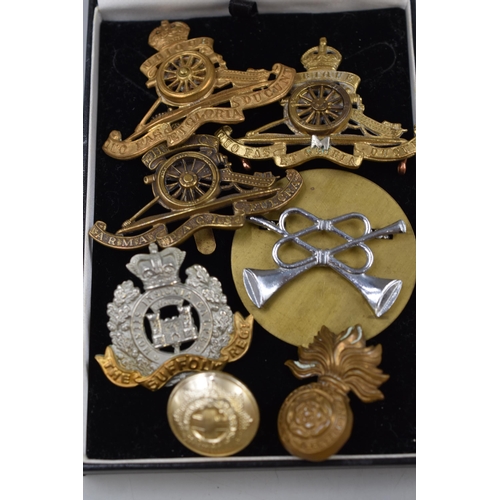 153 - A Selection of Six Military Badges and a Military Button.