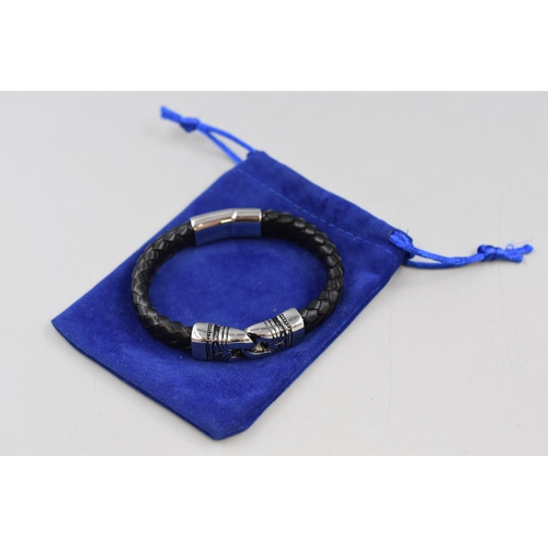 61 - Brand new Hand made Leather Bracelet with Blue Velvet Gift Pouch