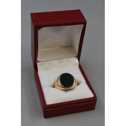 1 - Gold 375 (9ct) Gents Signet Ring (Size S) Complete with Presentation Box (6.99 grams)