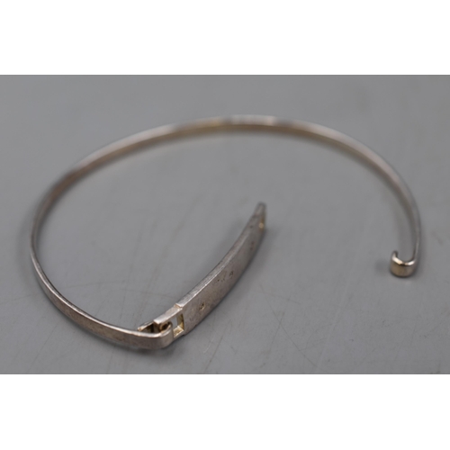 45 - Silver 925 3 Stoned Bangle