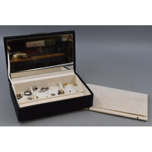 437 - A Jewellery Box Containing a Selection of Unsorted Jewellery.