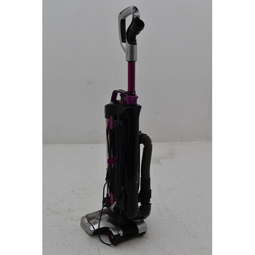 550 - A Vax Air Lift Steerable Pet Max Vacuum Cleaner, Powers on When Tested.