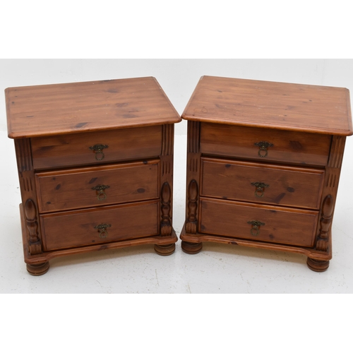 556 - Pair of Three Drawer Bedside Units approx 22