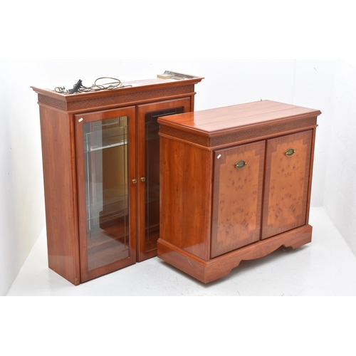 557 - Decorative Caxton Two Piece Display Cabinet Top Section With Mirrored Back Piece and Bevelled Glass ... 