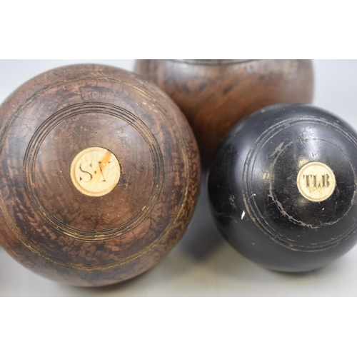 255 - Pair of Crown Green Bowls (No 2.5 Bias) with Jack